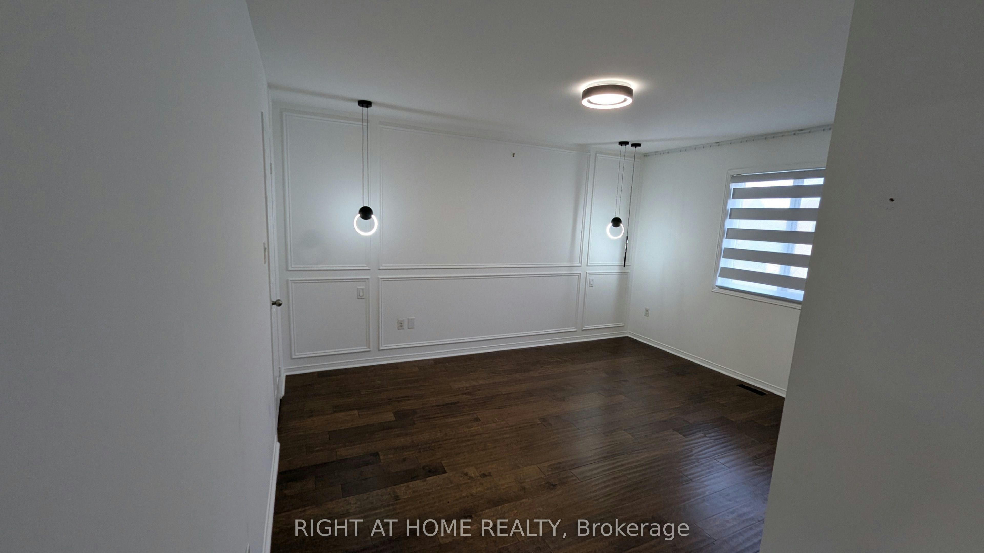 MAIN & UPPER-5 Faris Street, Bradford West Gwillimbury, ON, L3Z 0C6 - 32