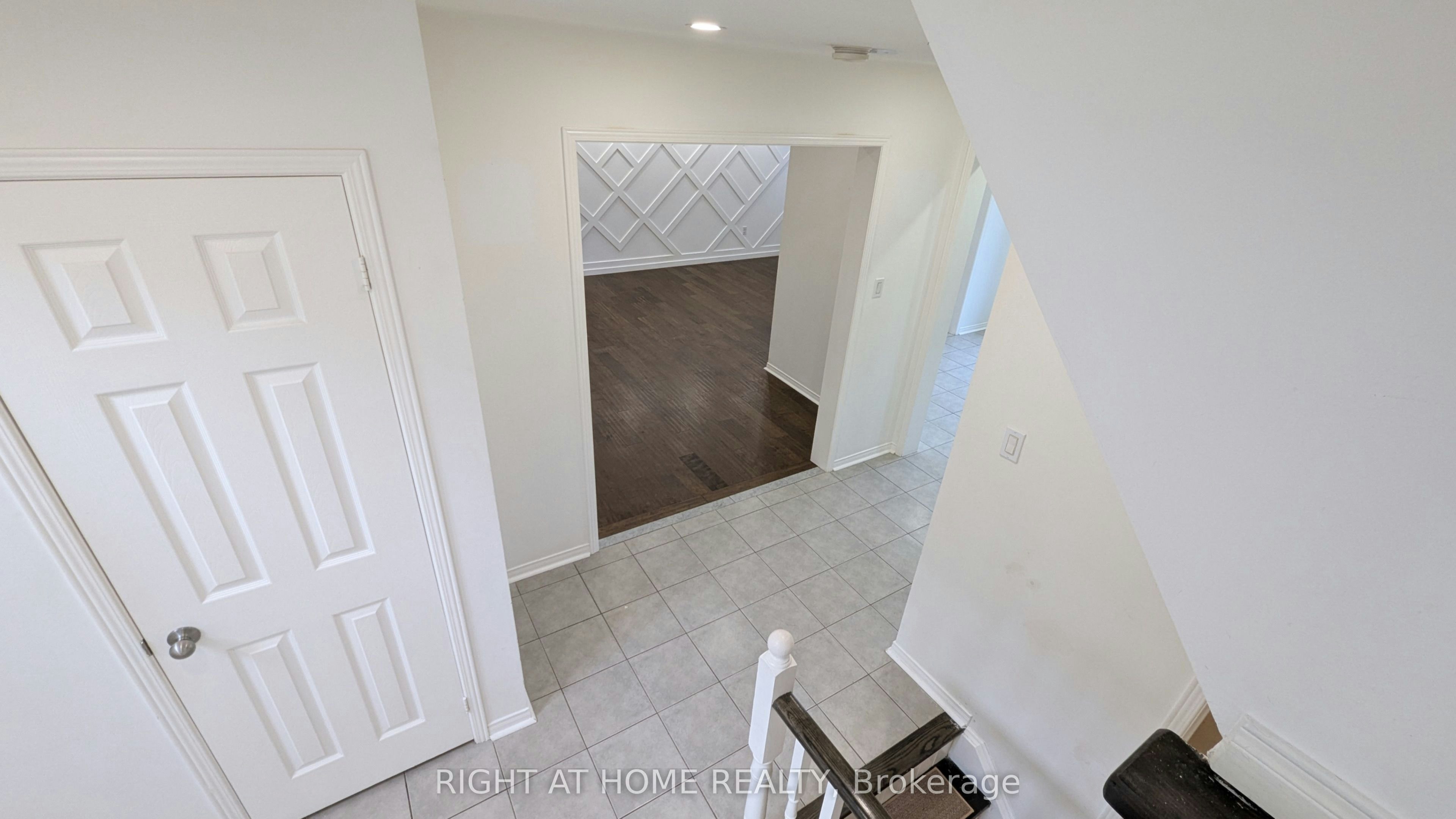 MAIN & UPPER-5 Faris Street, Bradford West Gwillimbury, ON, L3Z 0C6 - 5