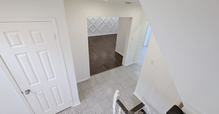 MAIN & UPPER-5 Faris Street, Bradford West Gwillimbury, ON, L3Z 0C6 - 5