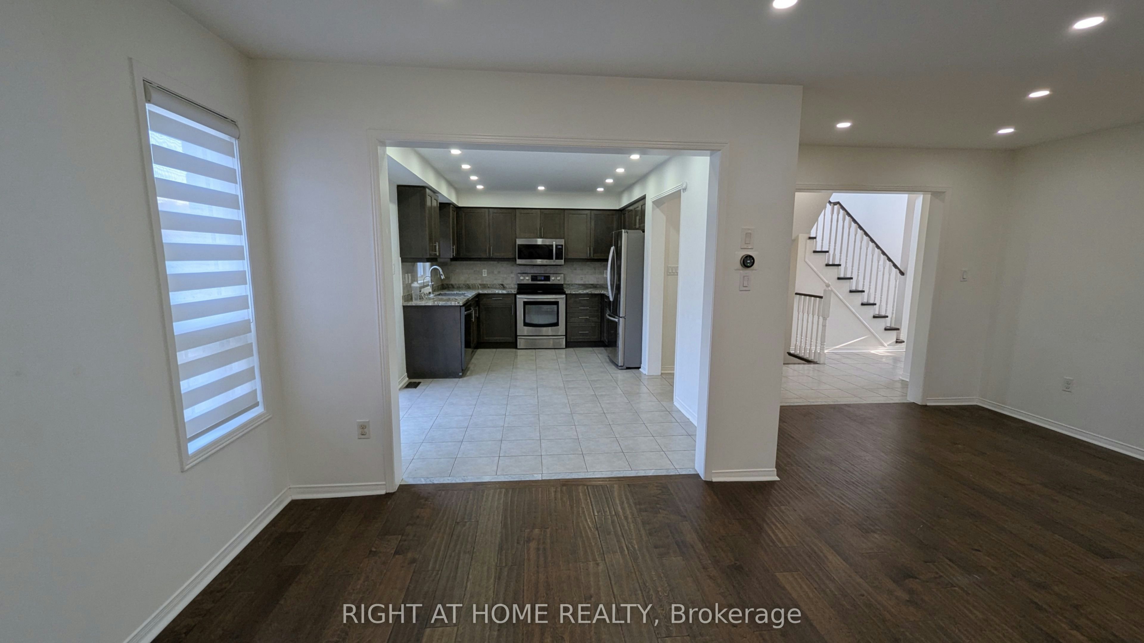 MAIN & UPPER-5 Faris Street, Bradford West Gwillimbury, ON, L3Z 0C6 - 12