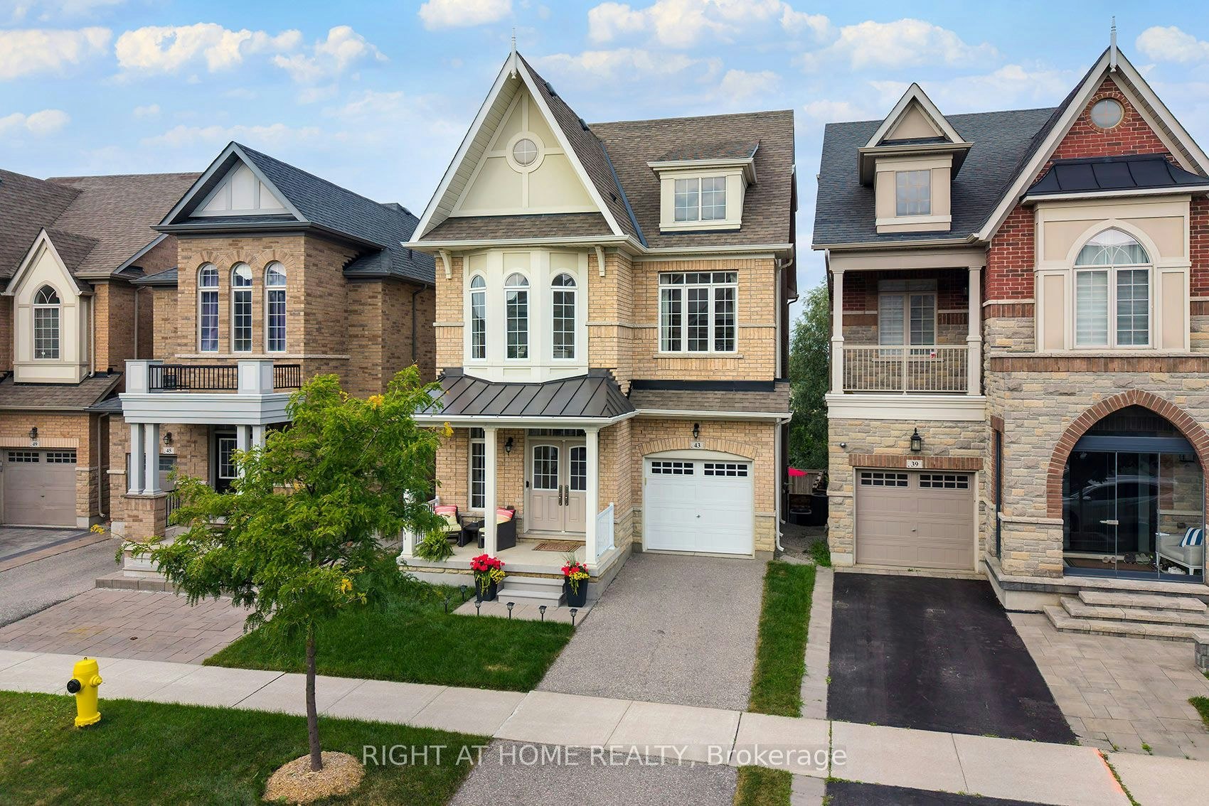 43 Hopewell Street, Vaughan, ON, L4H 3Y1