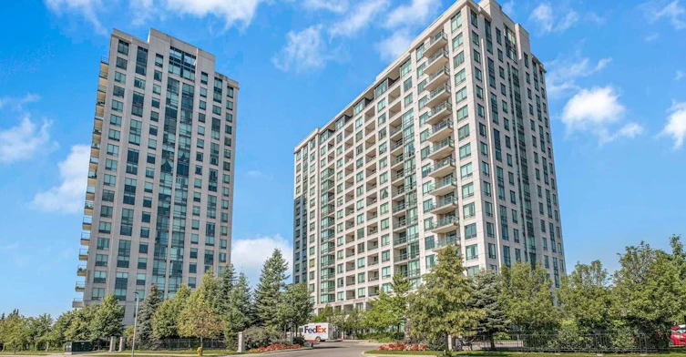 #704-88 Promenade Circle, Vaughan, ON, L4J 9A4