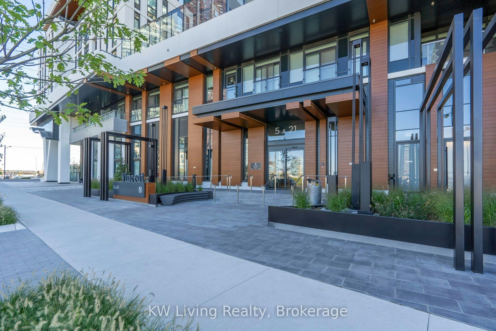 1304-5 Meadowdale Road, Vaughan, ON, L4K 0C7 - 4