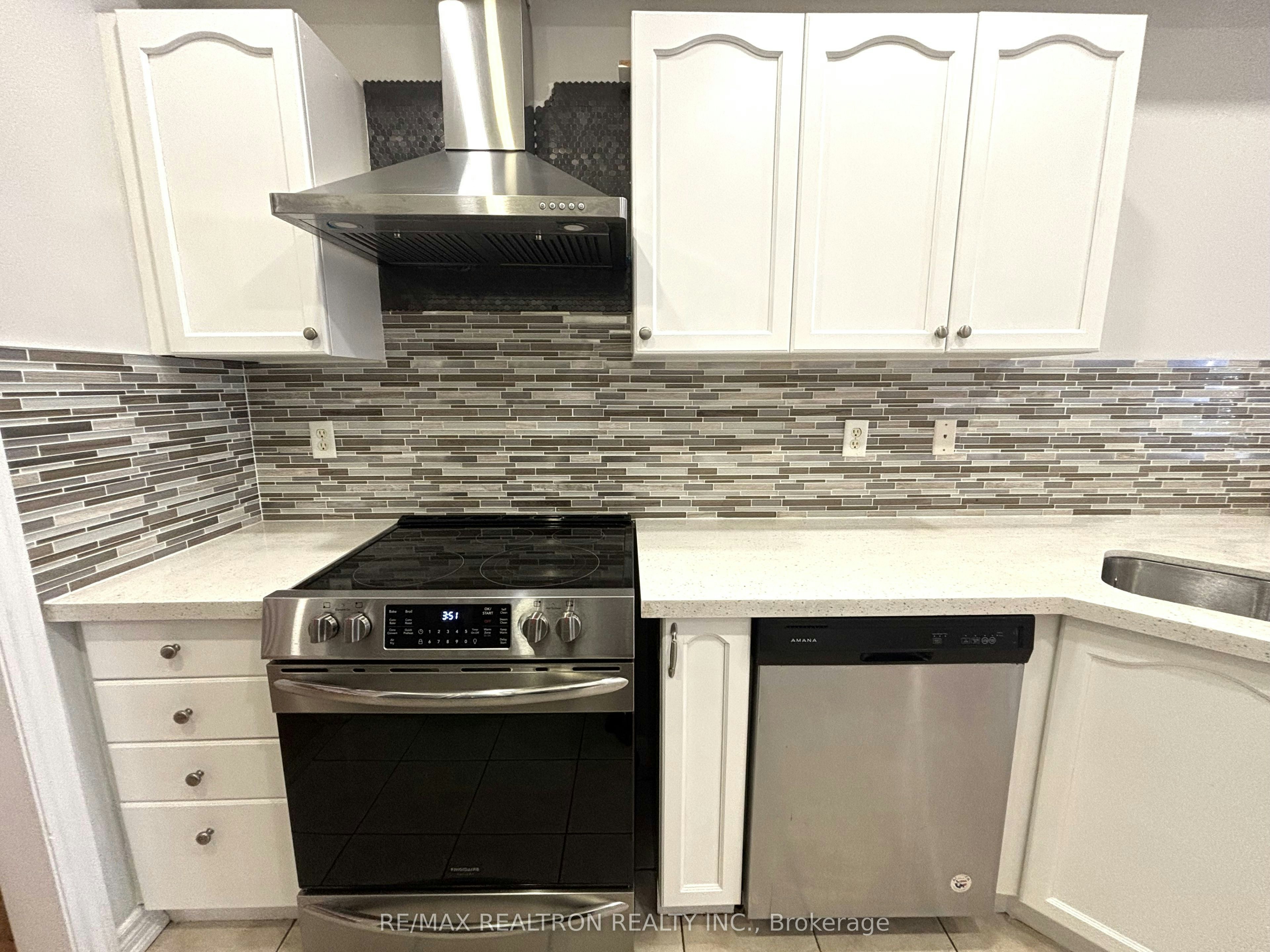 30 Venture Avenue, Richmond Hill, ON, L4S 2P2 - 13