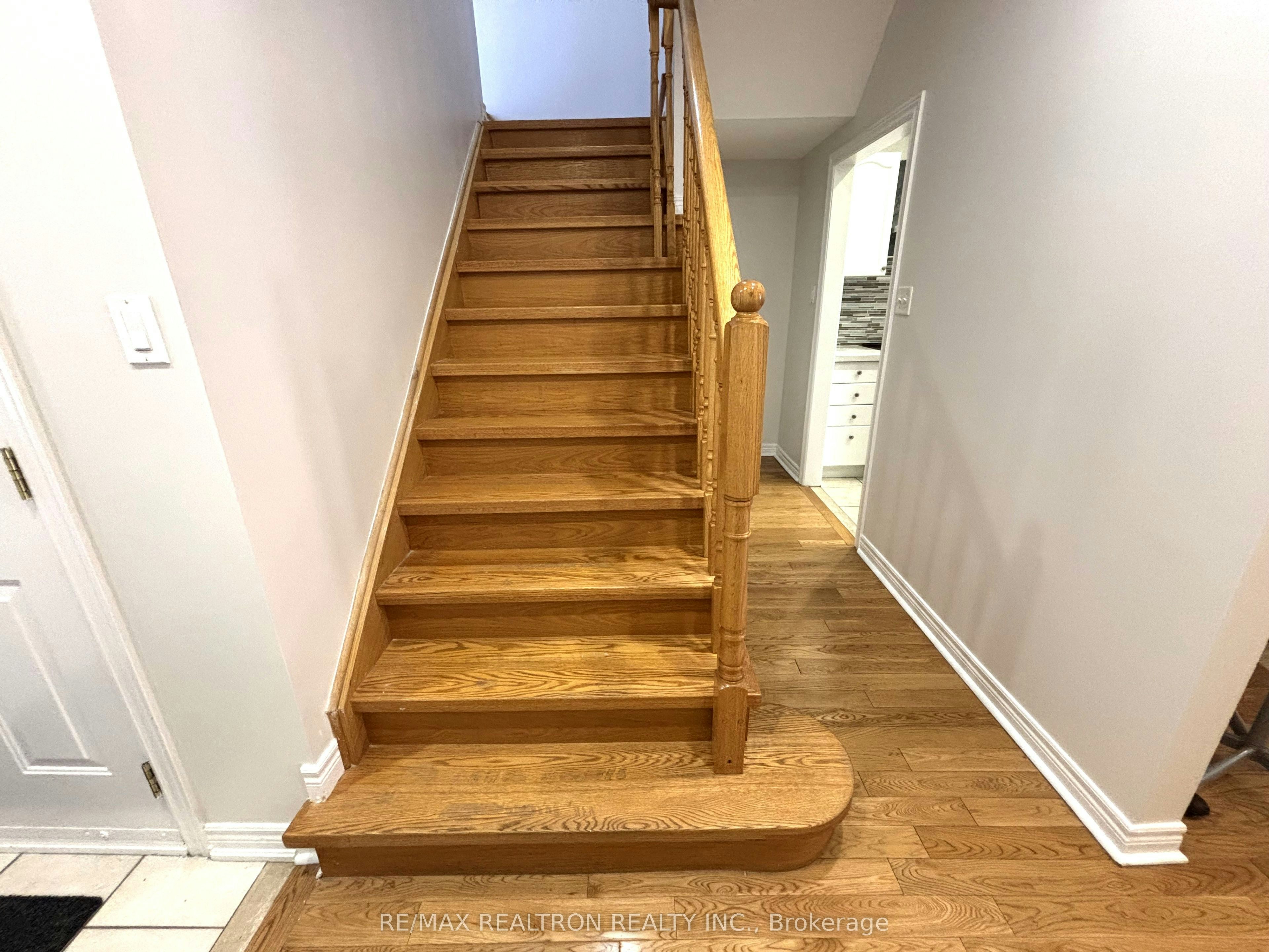 30 Venture Avenue, Richmond Hill, ON, L4S 2P2 - 19