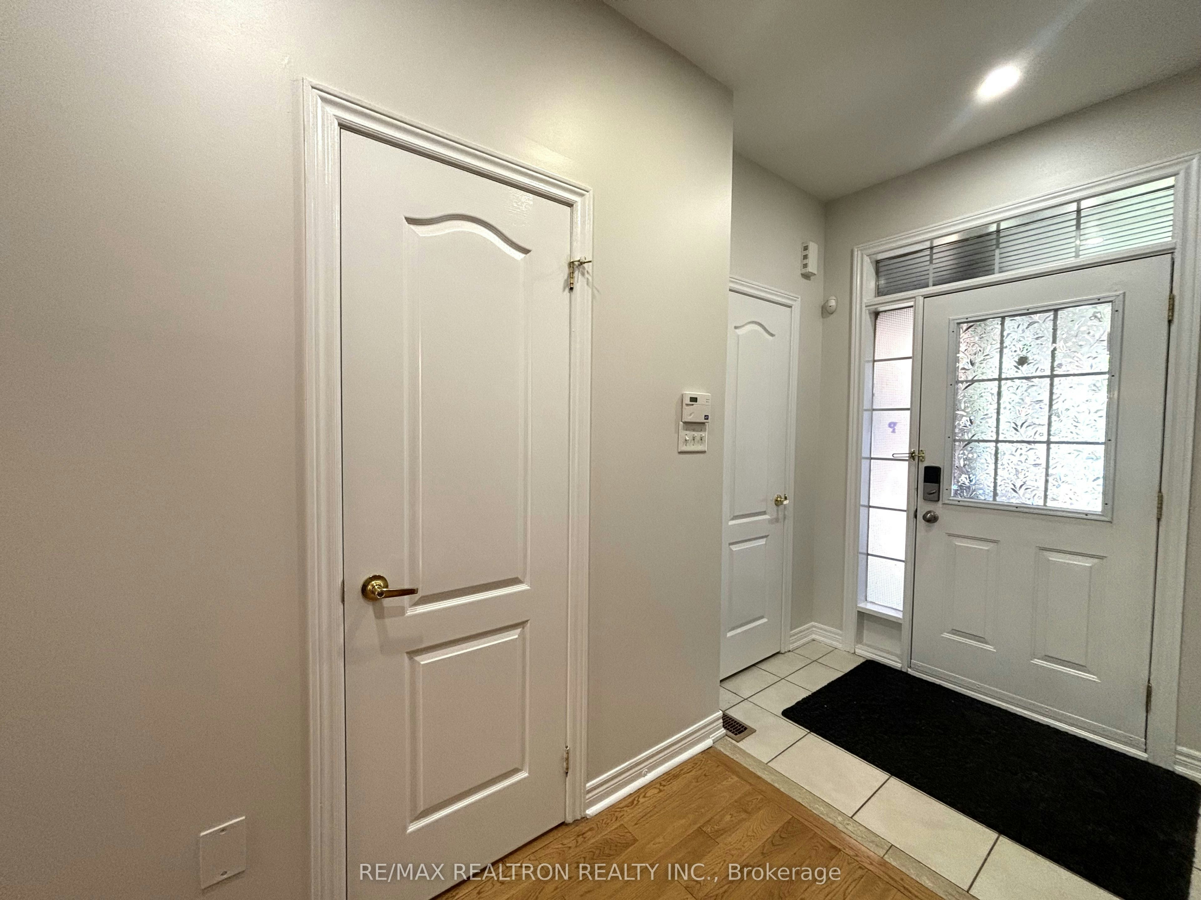 30 Venture Avenue, Richmond Hill, ON, L4S 2P2 - 5