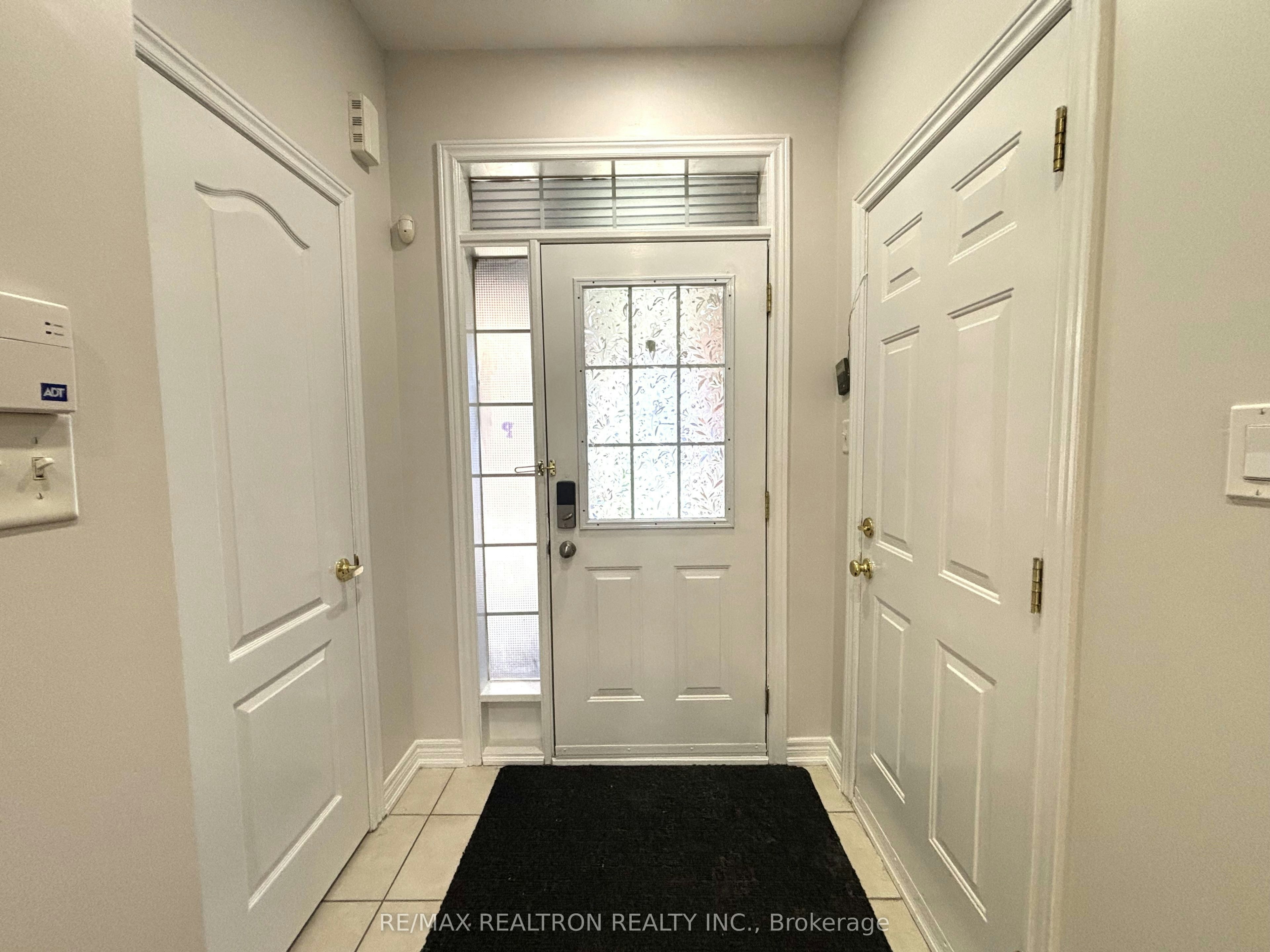 30 Venture Avenue, Richmond Hill, ON, L4S 2P2 - 4