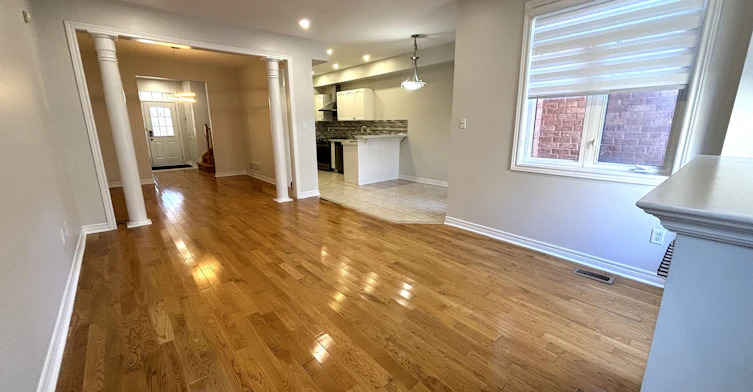 30 Venture Avenue, Richmond Hill, ON, L4S 2P2 - 12
