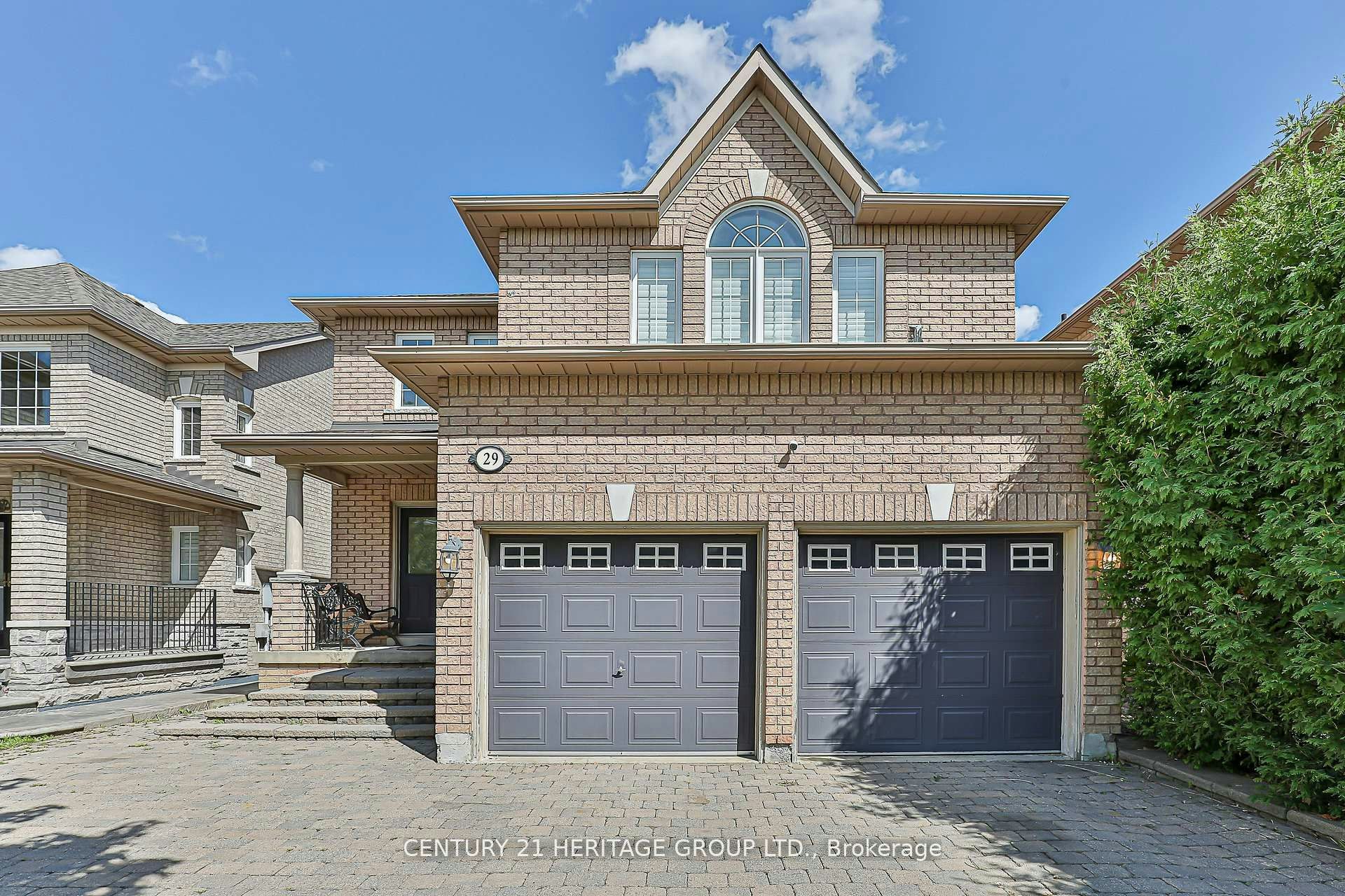 29 Eminence Road, Vaughan, ON, L4K 5K1