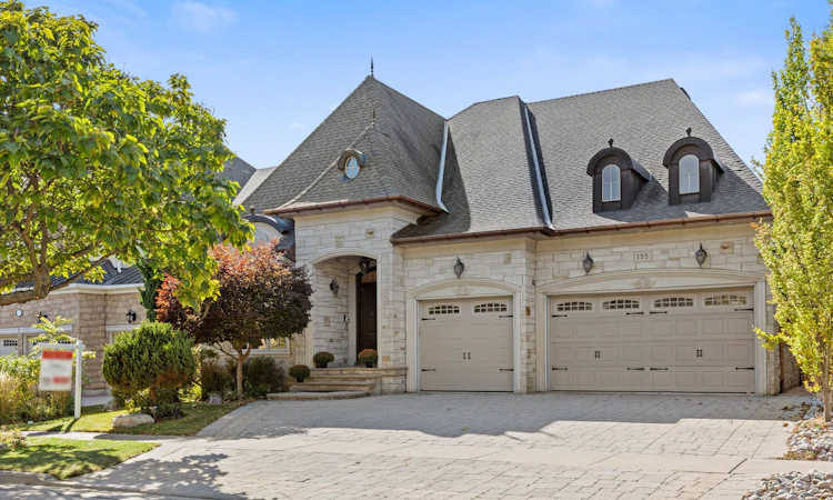 155 Cooks Mill Crescent