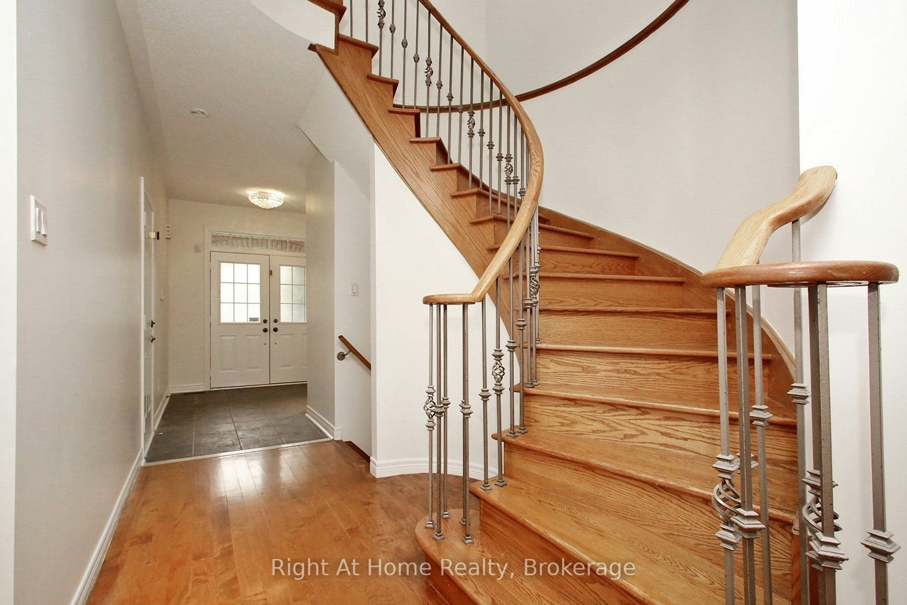 Upper-181 Fairlane Crescent, Vaughan, ON, L4H 2G8 - 5