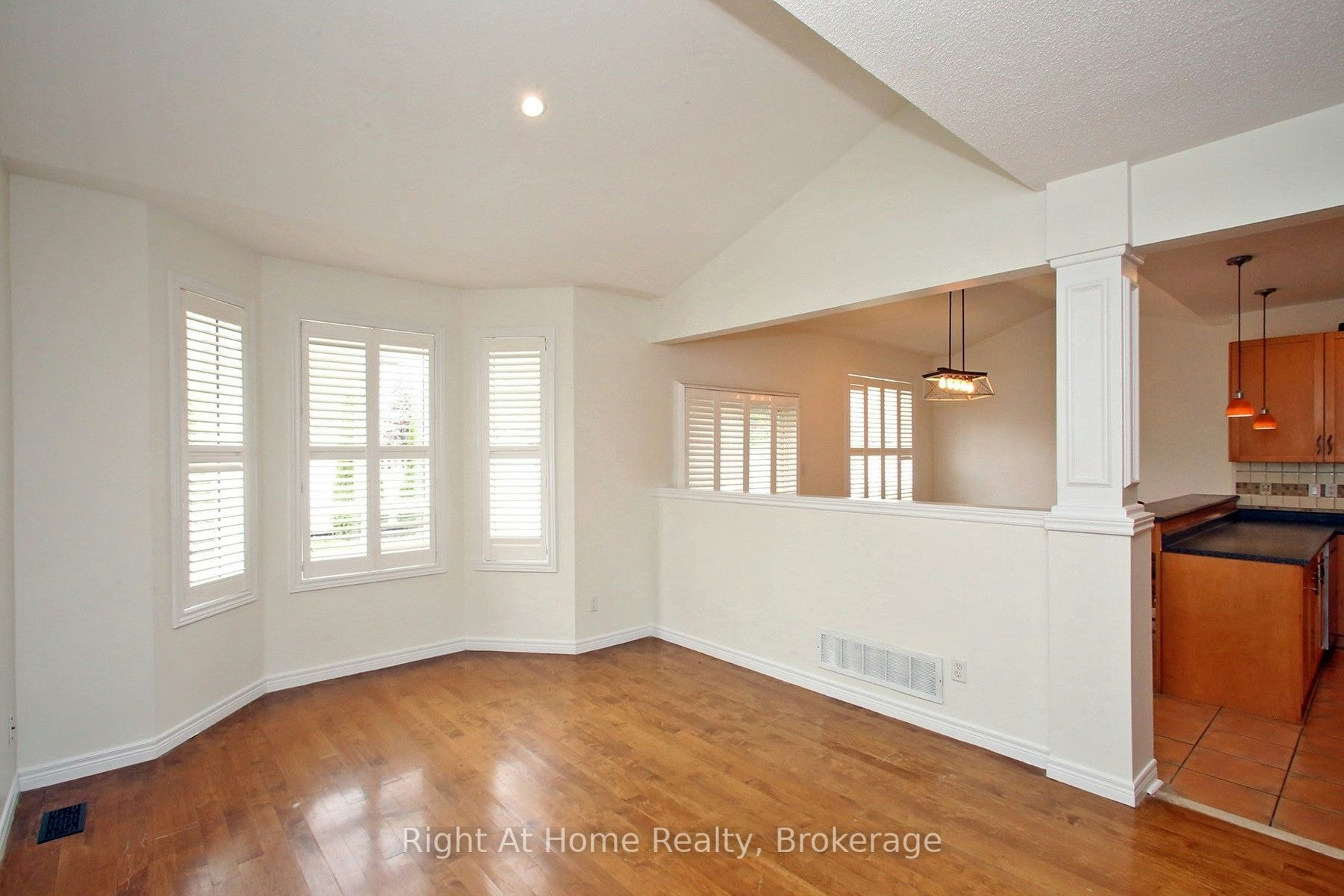 Upper-181 Fairlane Crescent, Vaughan, ON, L4H 2G8 - 8