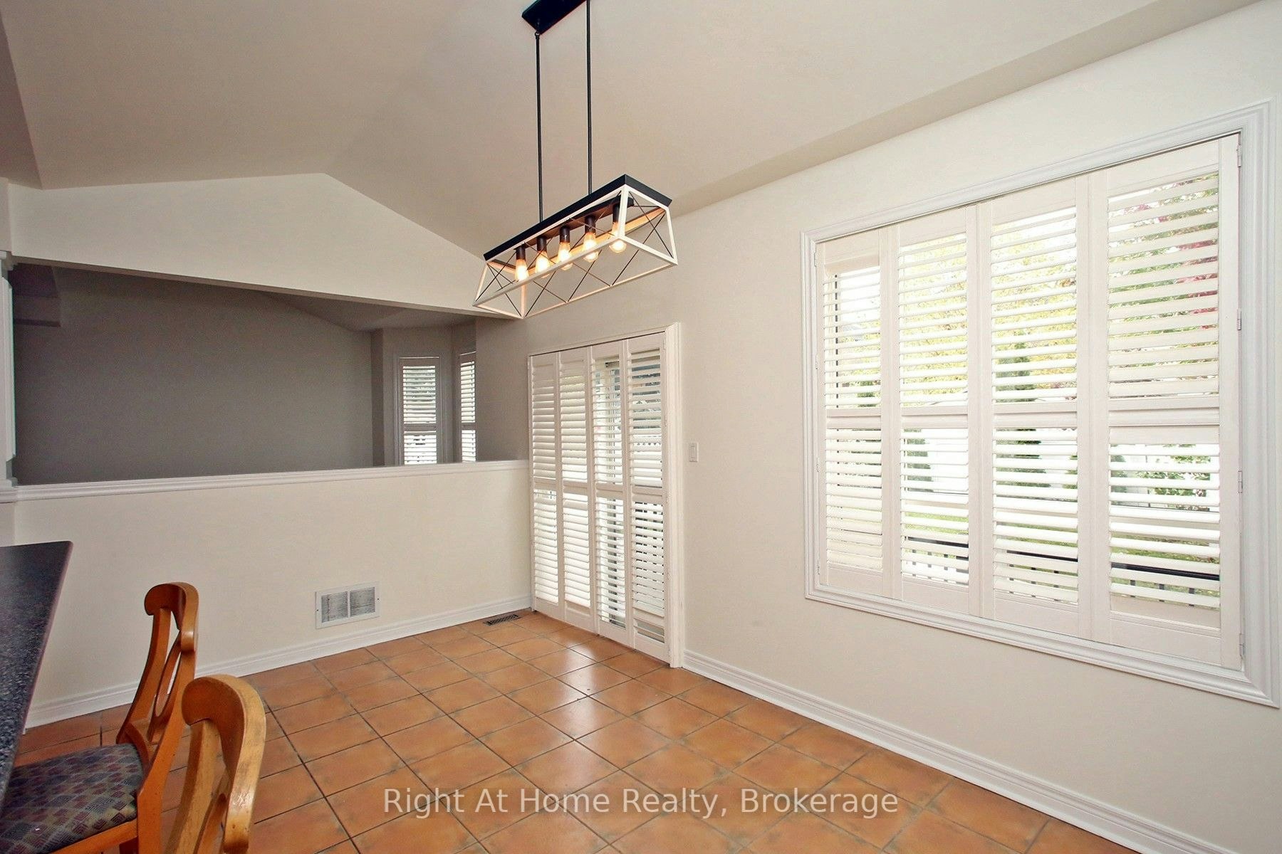 Upper-181 Fairlane Crescent, Vaughan, ON, L4H 2G8 - 24