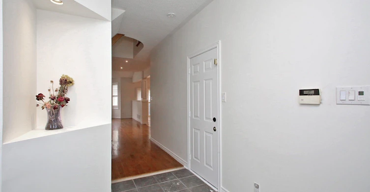 Upper-181 Fairlane Crescent, Vaughan, ON, L4H 2G8 - 4