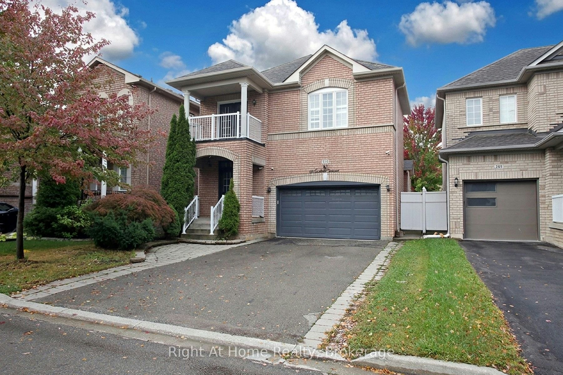 Upper-181 Fairlane Crescent, Vaughan, ON, L4H 2G8