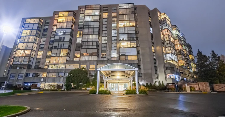 1211-20 Harding Boulevard W, Richmond Hill, ON, L4C 9S4 - 37