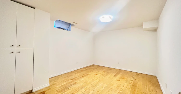 Bsmt-147 Woodhall Road, Markham, ON, L3S 1M5 - 7