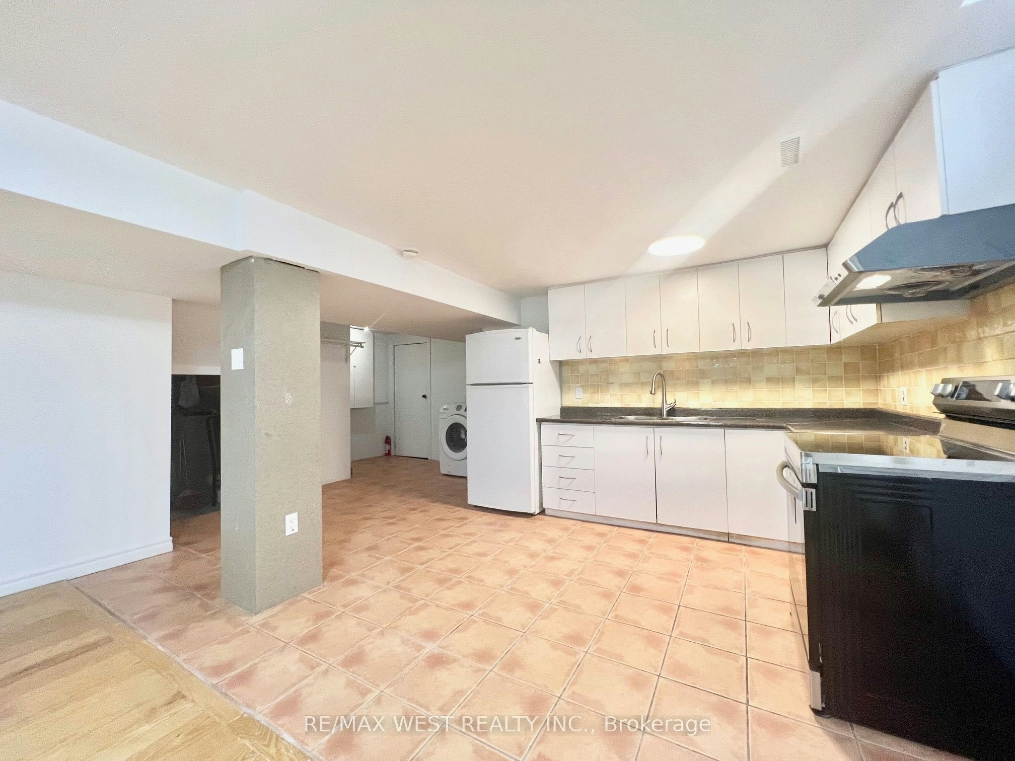 Bsmt-147 Woodhall Road, Markham, ON, L3S 1M5 - 4