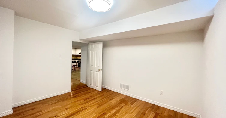 Bsmt-147 Woodhall Road, Markham, ON, L3S 1M5 - 6
