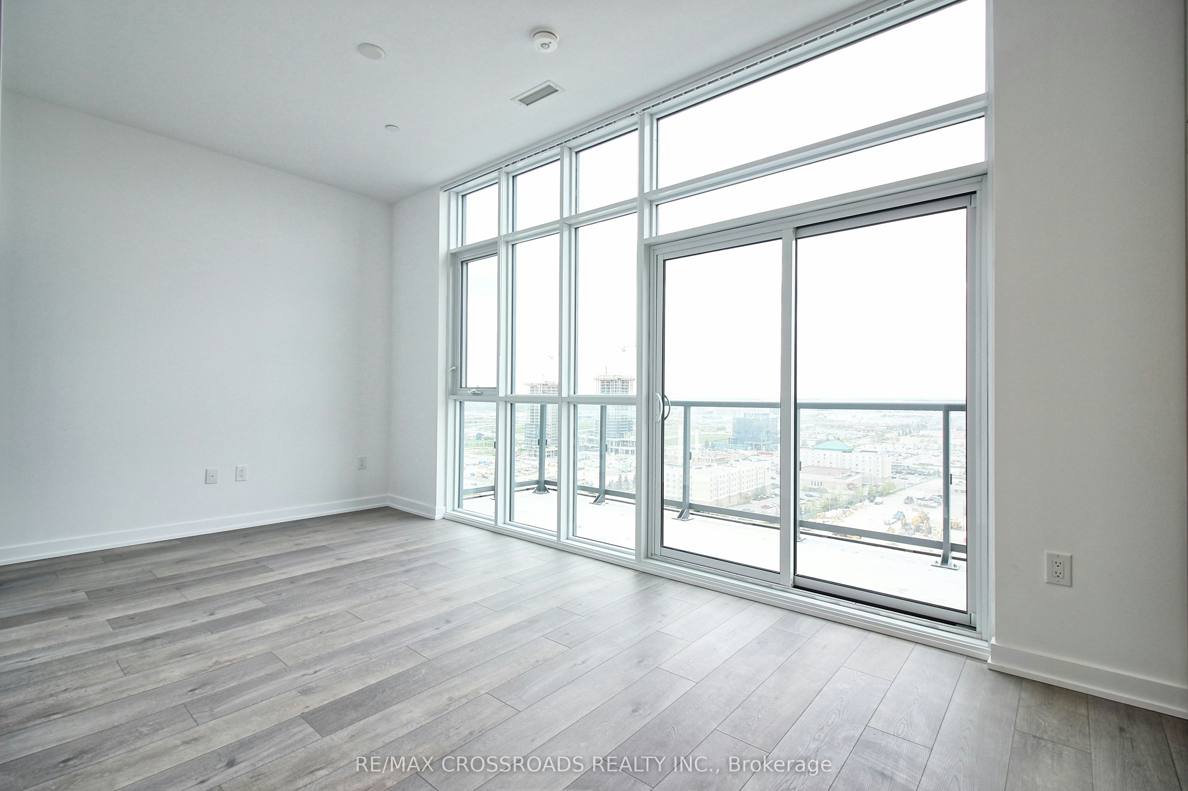 2117-38 Honeycrisp Crescent, Vaughan, ON, L4K 0M8 - 5