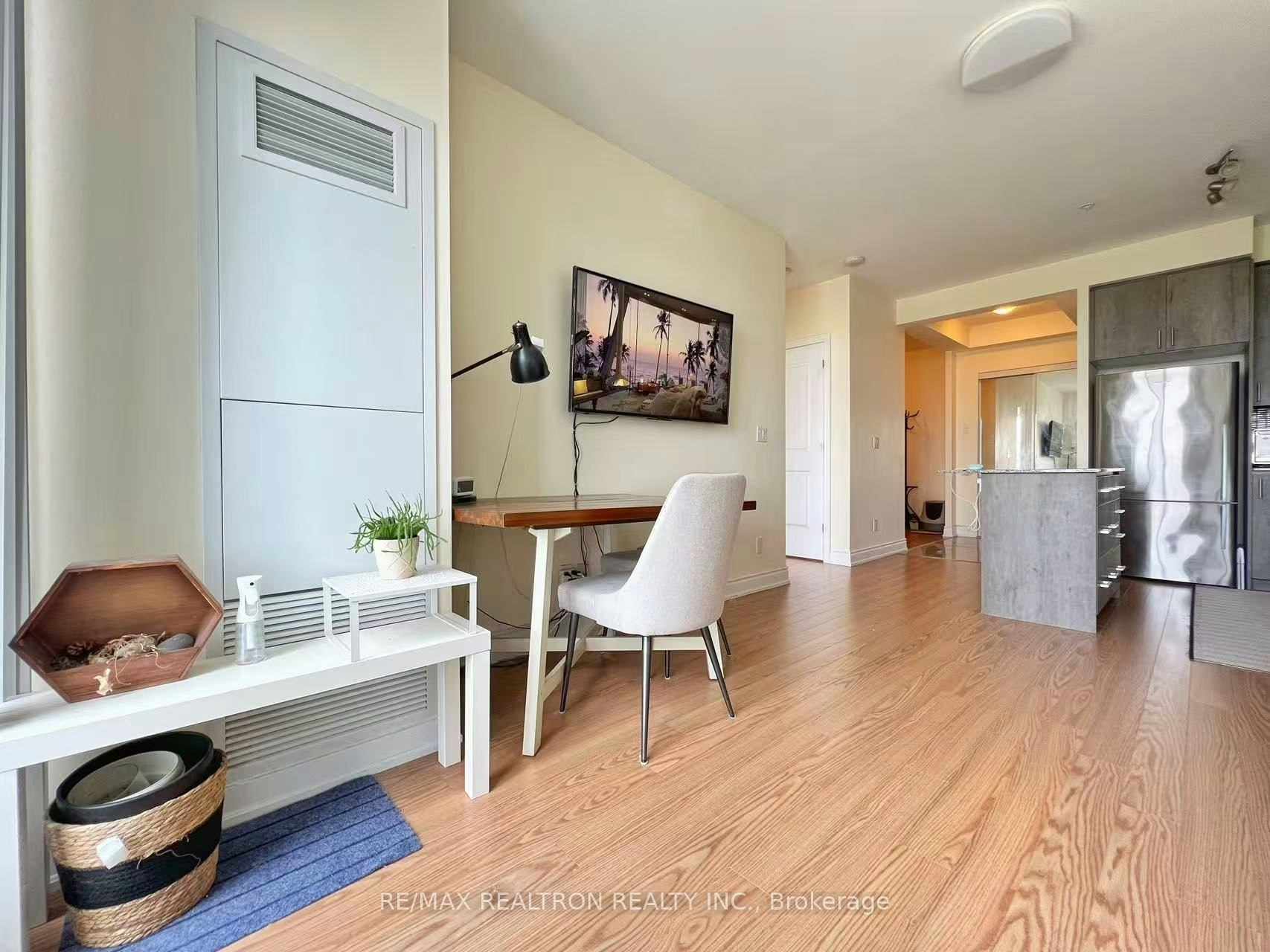 1611-9088 Yonge Street, Richmond Hill, ON, L4C 0Y6 - 12