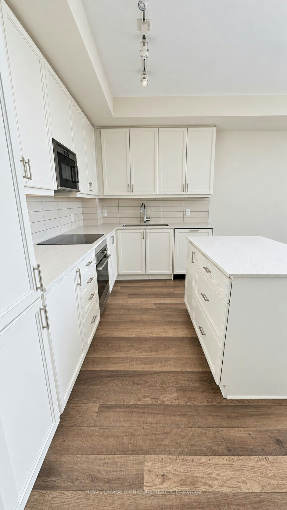 610-9085 Jane Street, Vaughan, ON, L4K 0L8 - 18