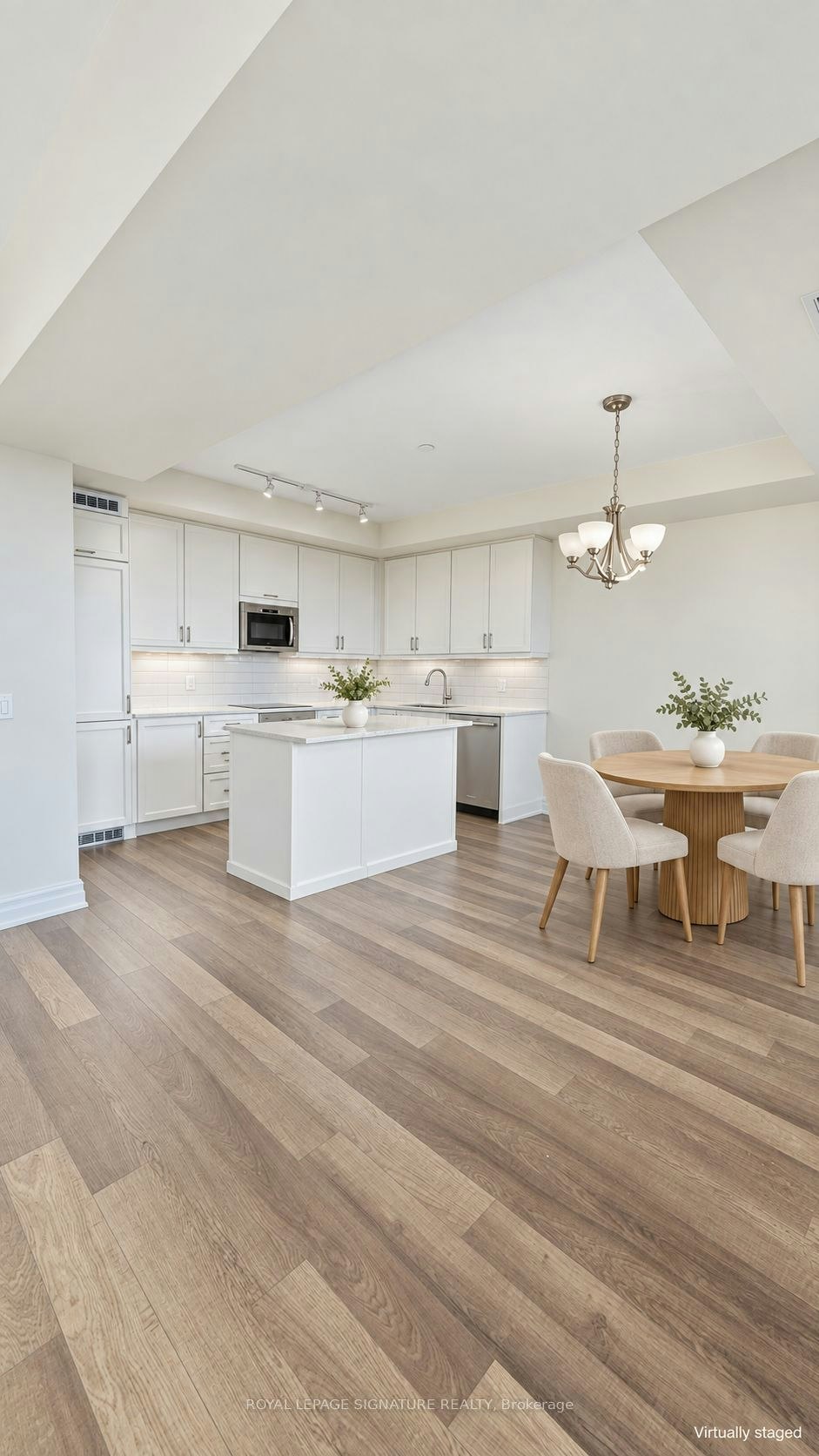 610-9085 Jane Street, Vaughan, ON, L4K 0L8 - 19