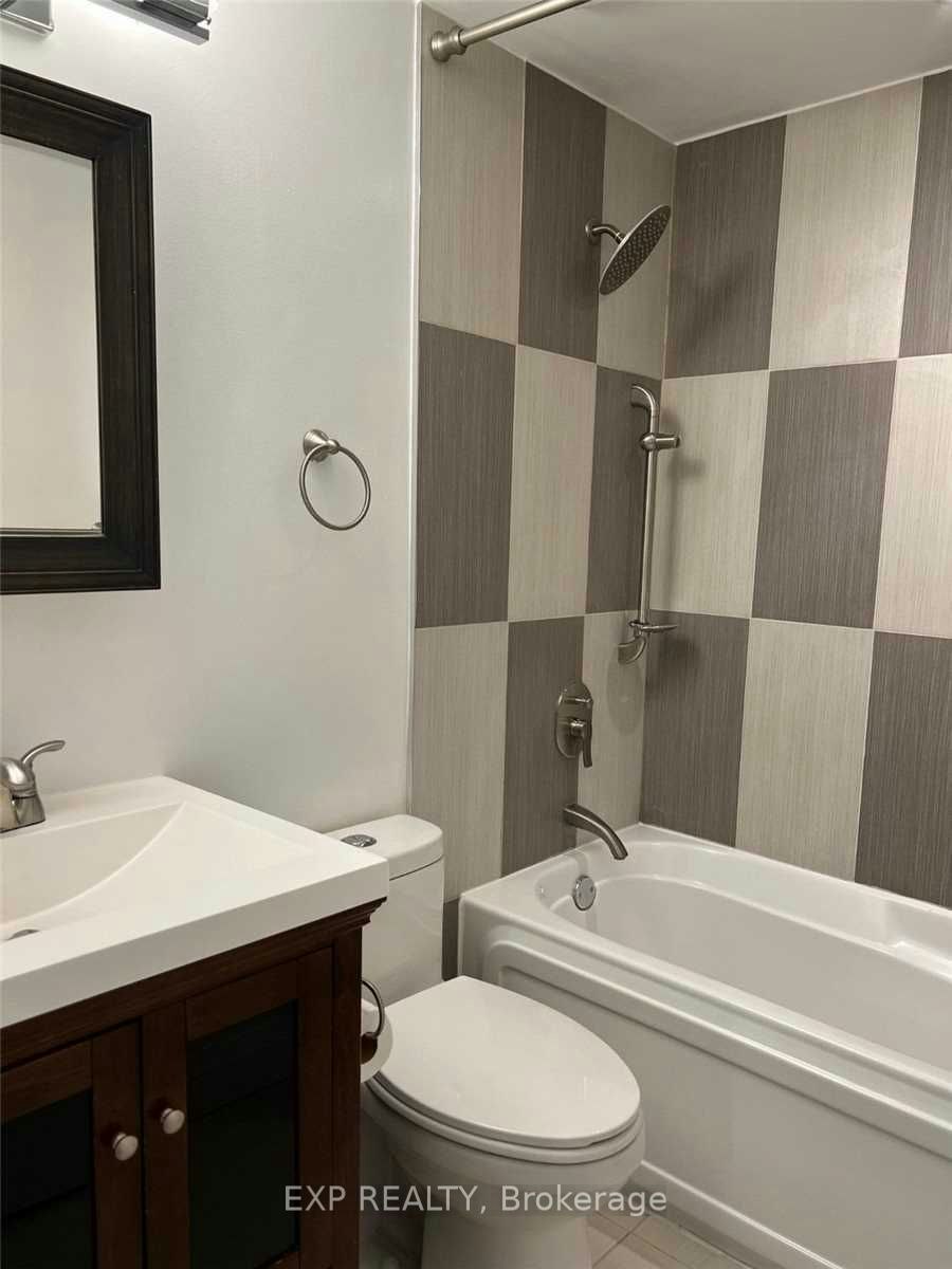 56-1776 John Street, Markham, ON, L3T 1Y9 - 12