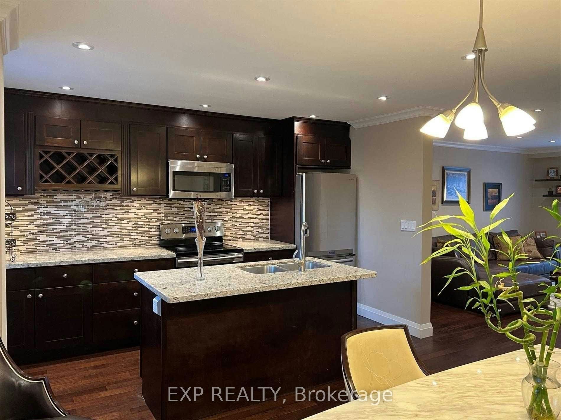 56-1776 John Street, Markham, ON, L3T 1Y9
