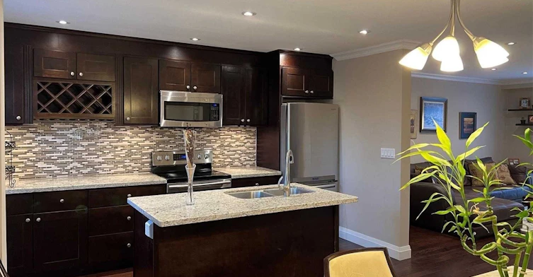 56-1776 John Street, Markham, ON, L3T 1Y9