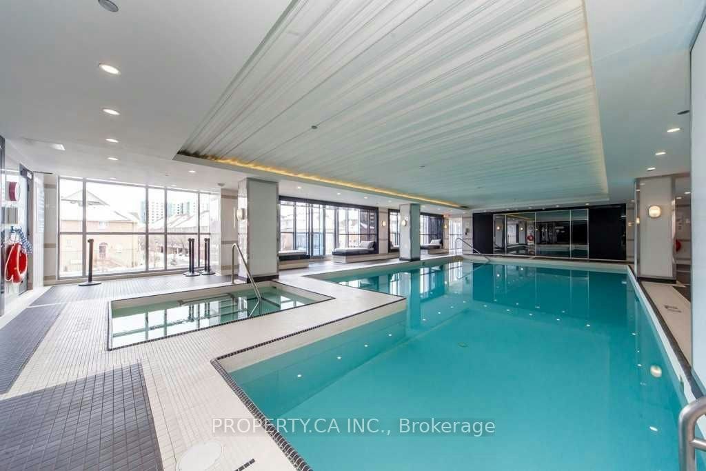 906-9471 Yonge Street, Richmond Hill, ON, L4C 0Z5 - 15