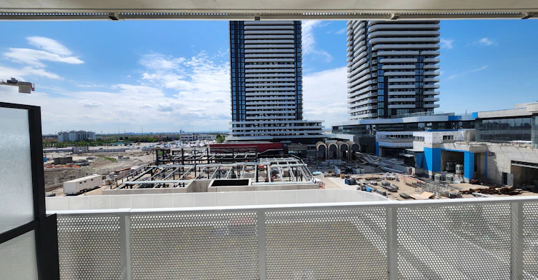521-28 Interchange Way, Vaughan, ON, L4K 0P8 - 7