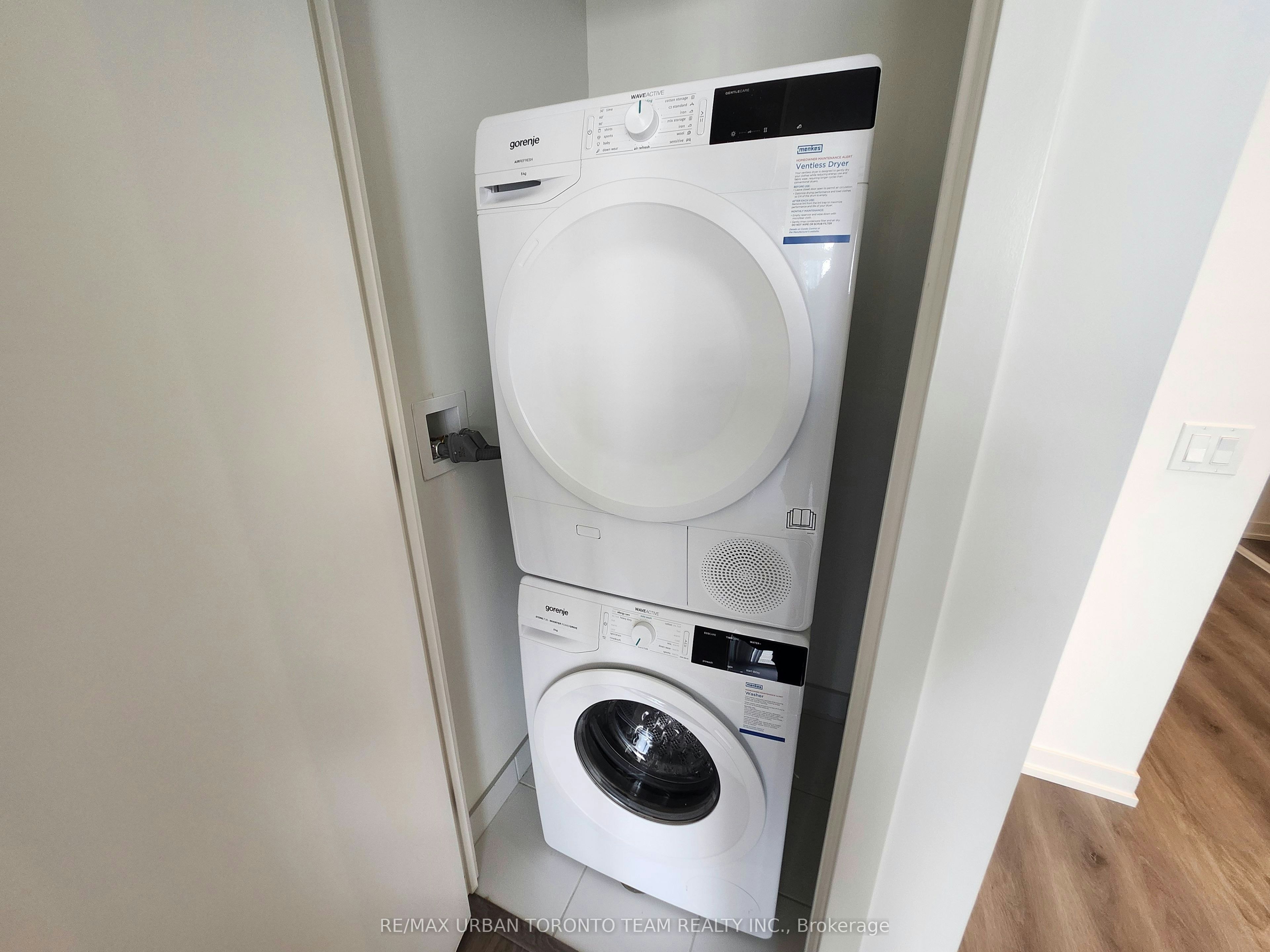 521-28 Interchange Way, Vaughan, ON, L4K 0P8 - 9