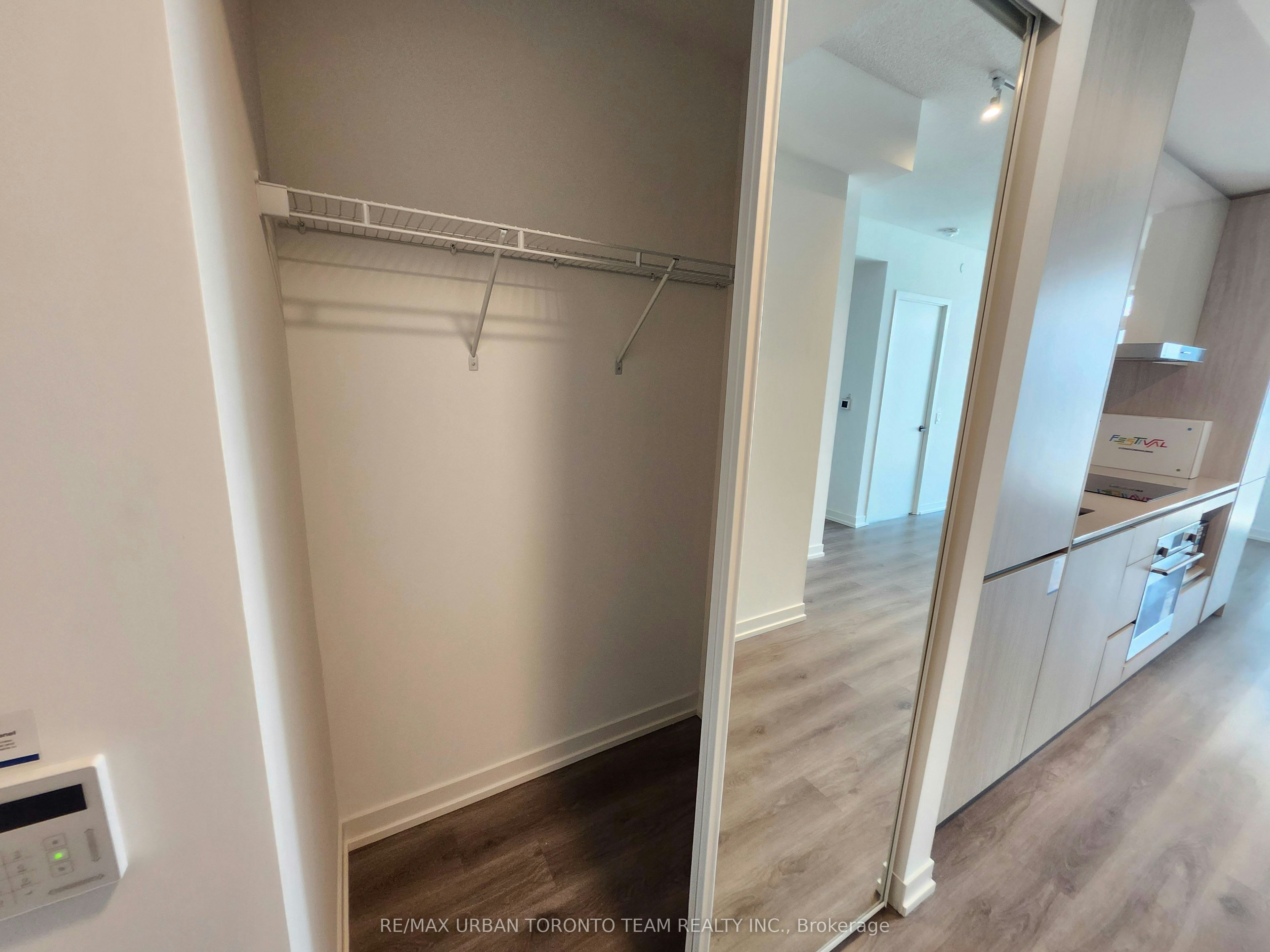 521-28 Interchange Way, Vaughan, ON, L4K 0P8 - 10