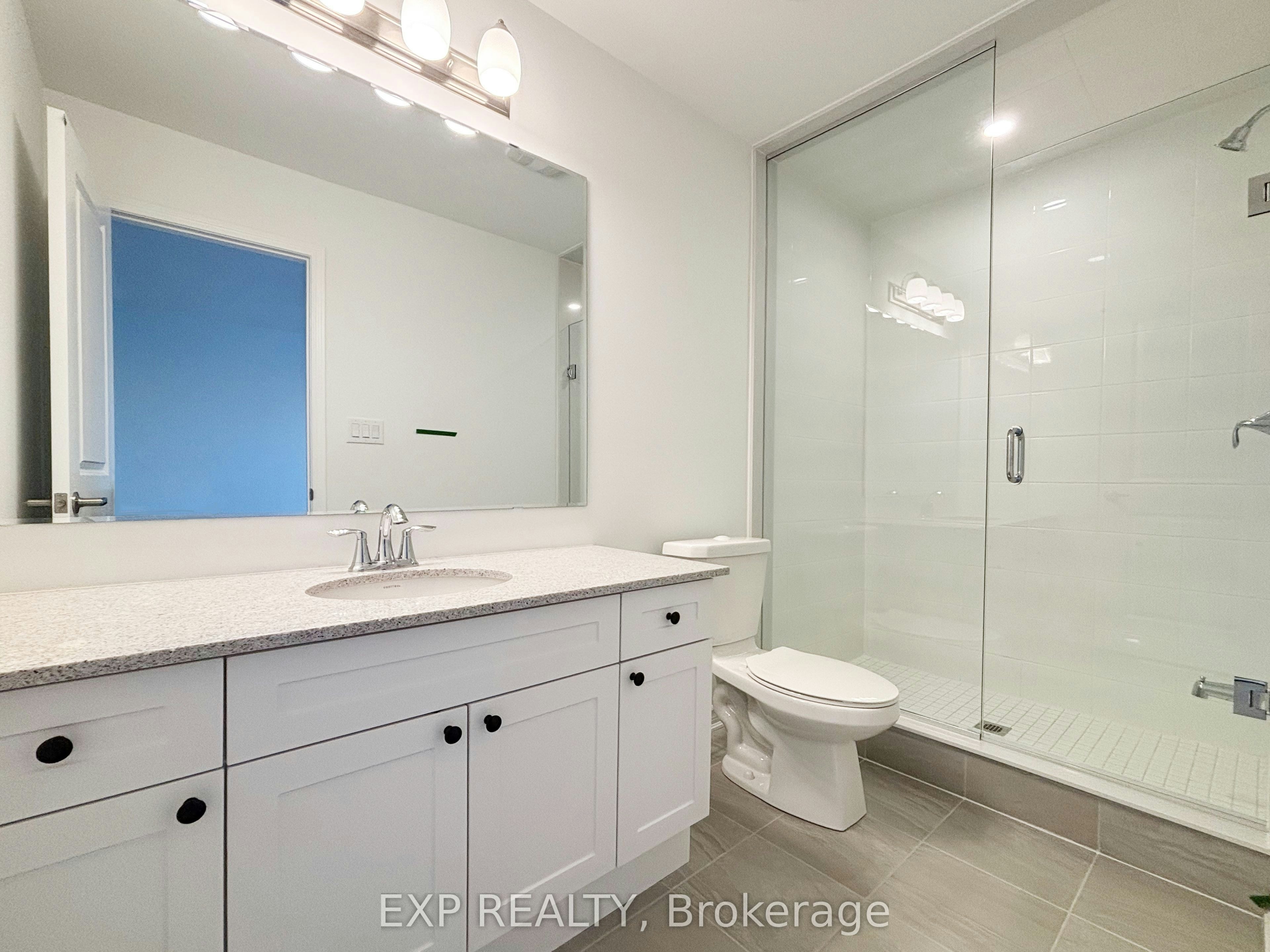 124 Azure Drive, Markham, ON, L6C 1N3 - 9