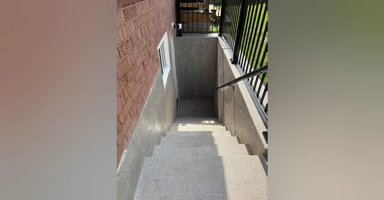 Lower Level-34 Lagani Avenue, Richmond Hill, ON, L4B 3E1 - 5
