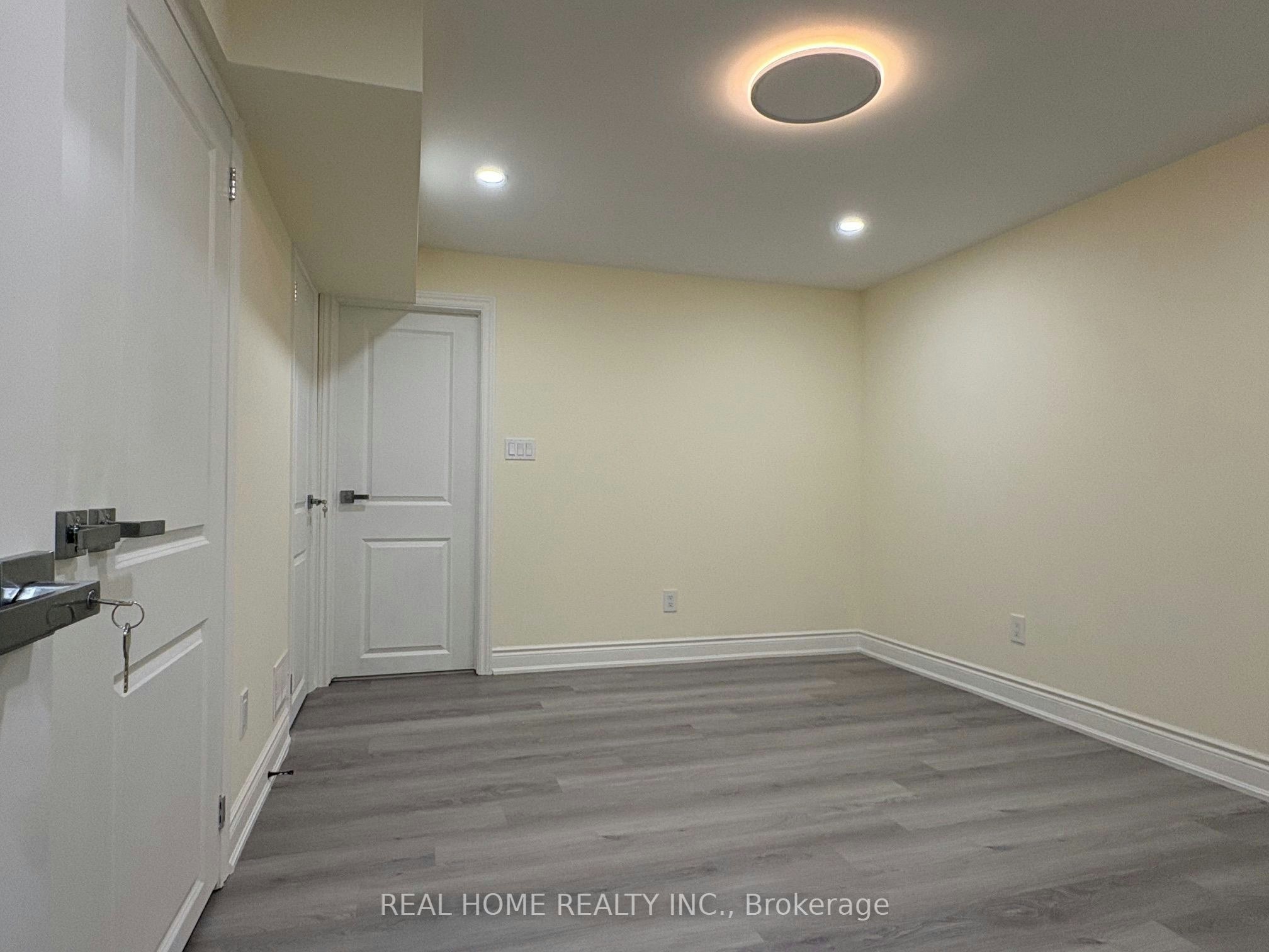 Lower Level-34 Lagani Avenue, Richmond Hill, ON, L4B 3E1 - 15