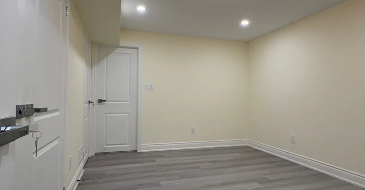 Lower Level-34 Lagani Avenue, Richmond Hill, ON, L4B 3E1 - 15