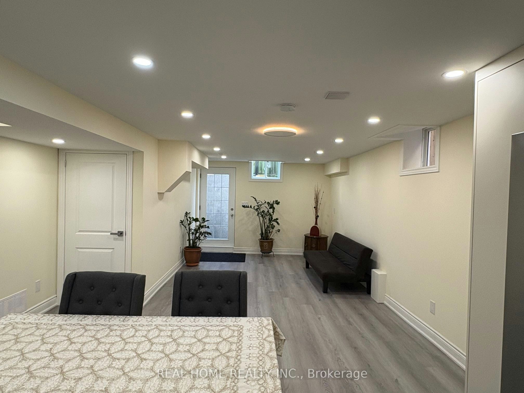 Lower Level-34 Lagani Avenue, Richmond Hill, ON, L4B 3E1 - 8