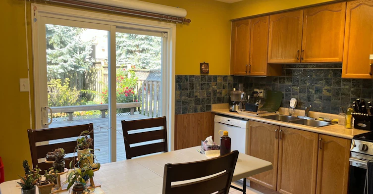 24 Gwilliam Lane, Aurora, ON, L4G 7V3 - 6