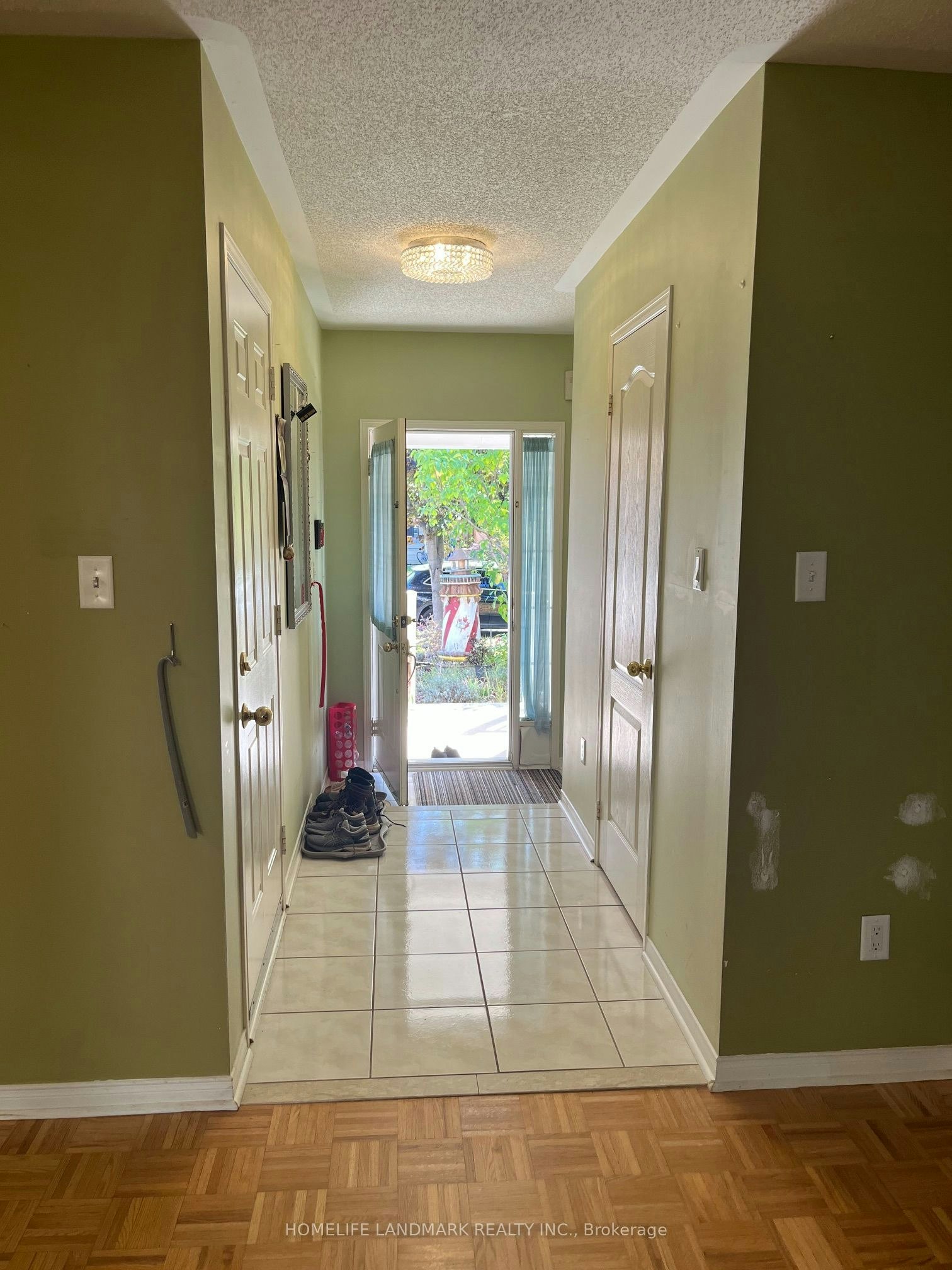 24 Gwilliam Lane, Aurora, ON, L4G 7V3 - 11