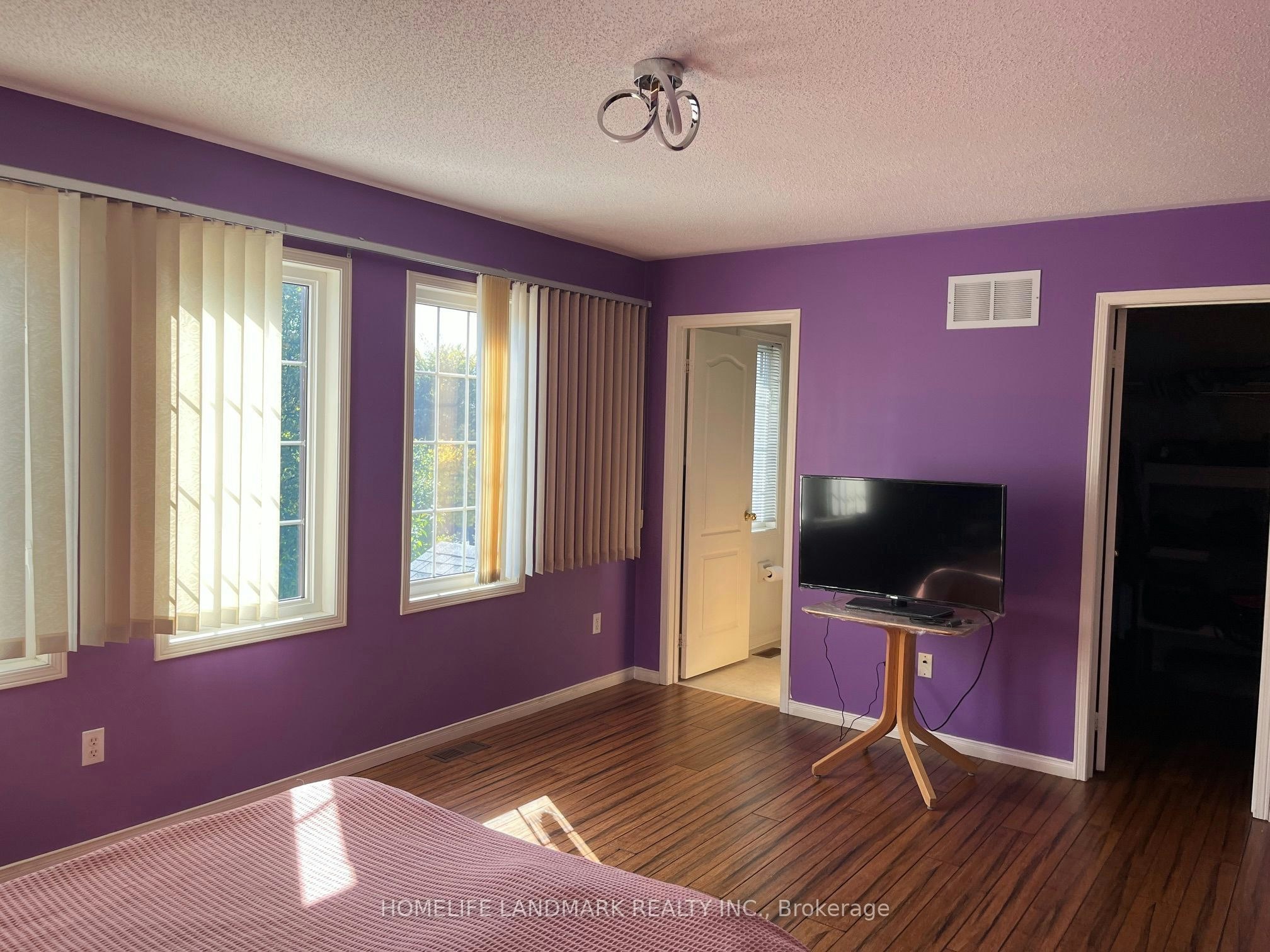 24 Gwilliam Lane, Aurora, ON, L4G 7V3 - 24