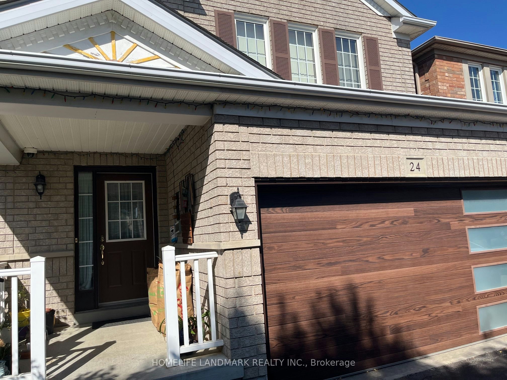24 Gwilliam Lane, Aurora, ON, L4G 7V3 - 2