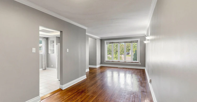 MAIN-65 Walter Avenue, Newmarket, ON, L3Y 2T4 - 4
