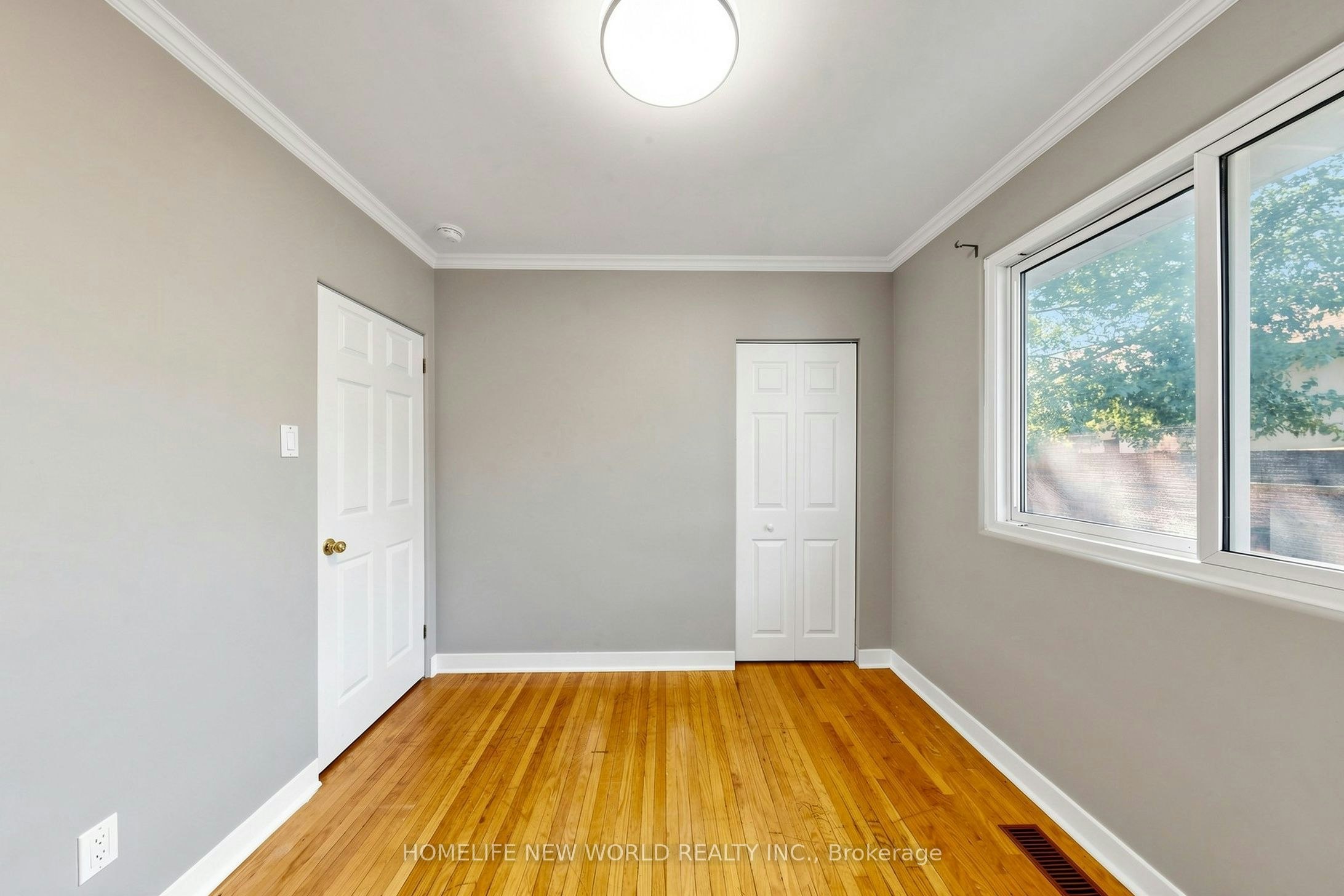 MAIN-65 Walter Avenue, Newmarket, ON, L3Y 2T4 - 18