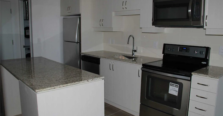 602-9201 Yonge Street, Richmond Hill, ON, L4C 6Z2 - 8