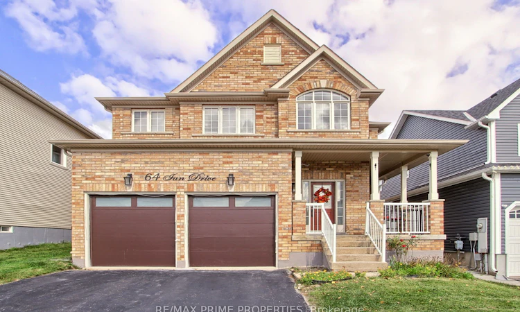 64 Ian Drive