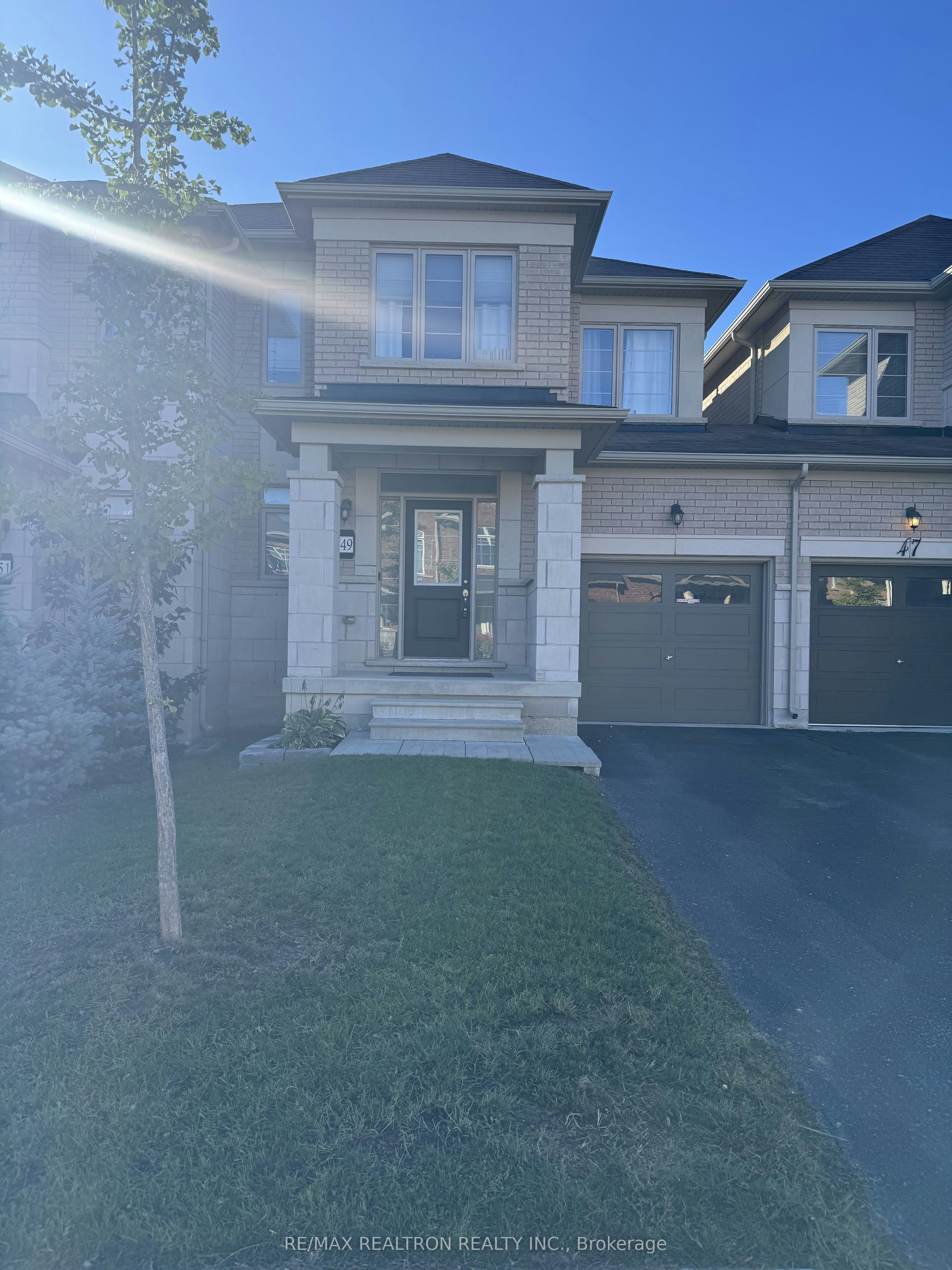 49 Mondial Crescent, East Gwillimbury, ON, L9N 0S2