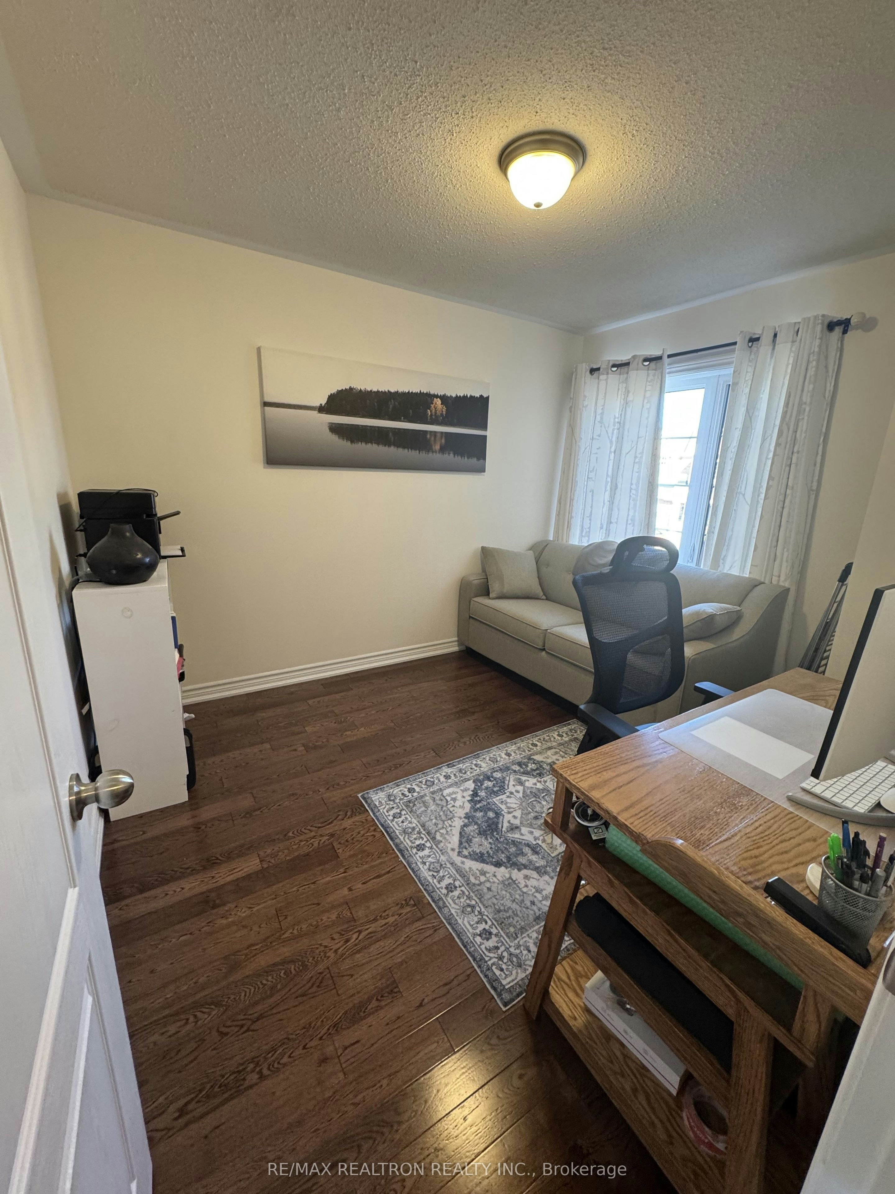 49 Mondial Crescent, East Gwillimbury, ON, L9N 0S2 - 12