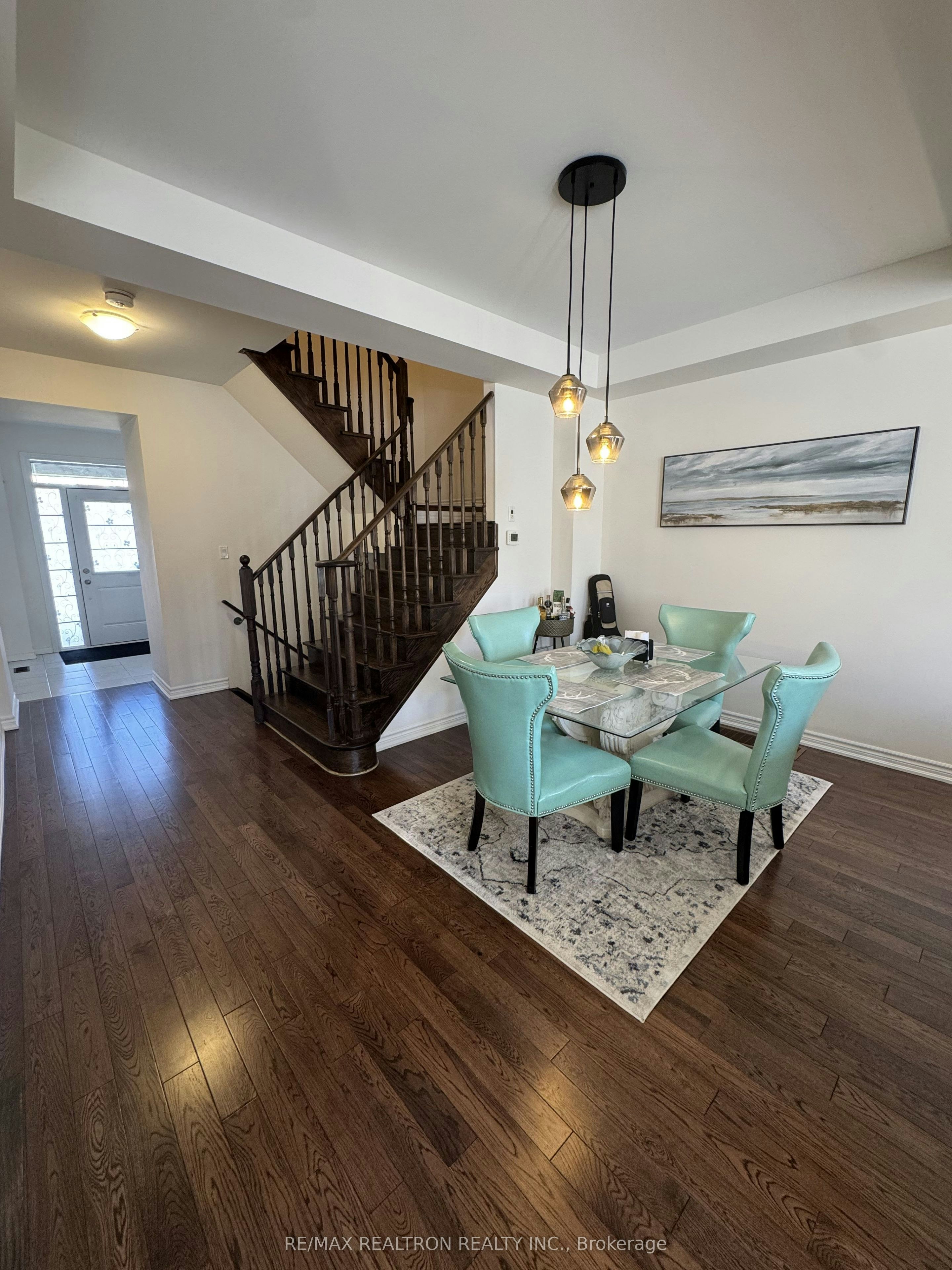 49 Mondial Crescent, East Gwillimbury, ON, L9N 0S2 - 5
